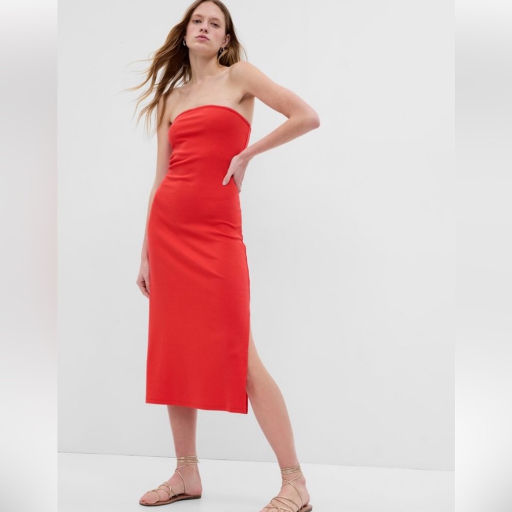 Gap Modern Strapless Split-Hem Midi Dress Tomato Red
